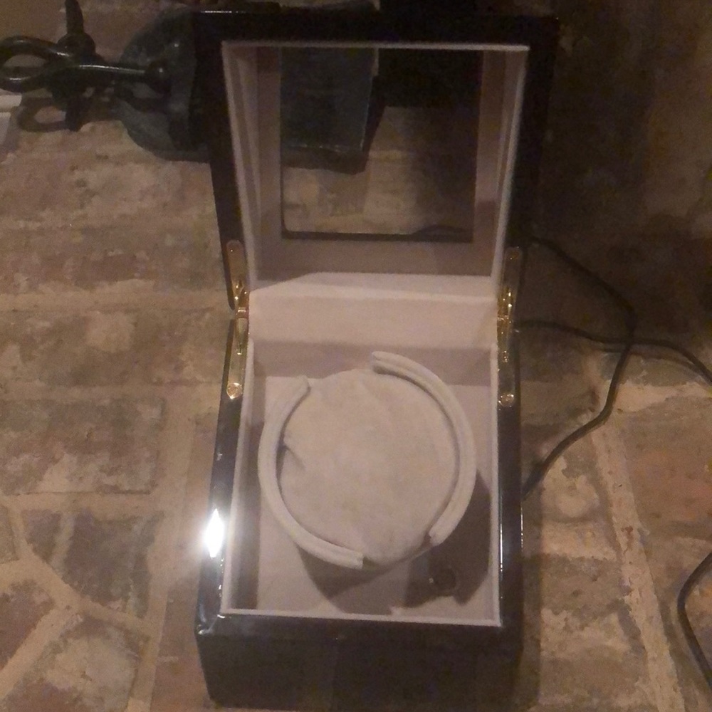 Chiyoda watch winder